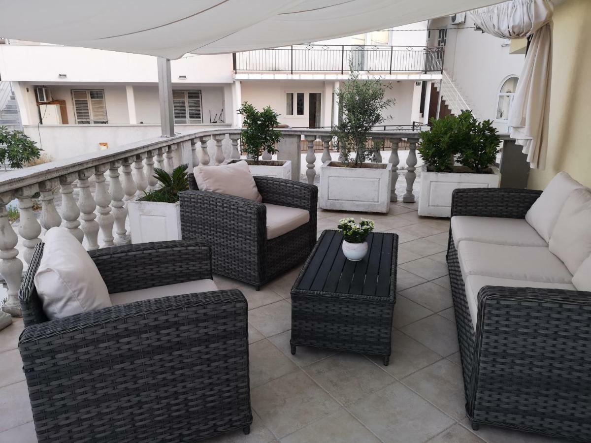 Apartments Bago Trogir Rum bild